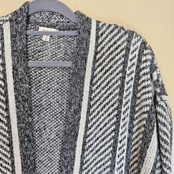 Debut Striped long line cardigan duster Size Medium/Large - Picture 8 of 10